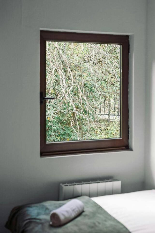 Apartamento La Casita Del Arbol Sallent de Gállego Exterior foto