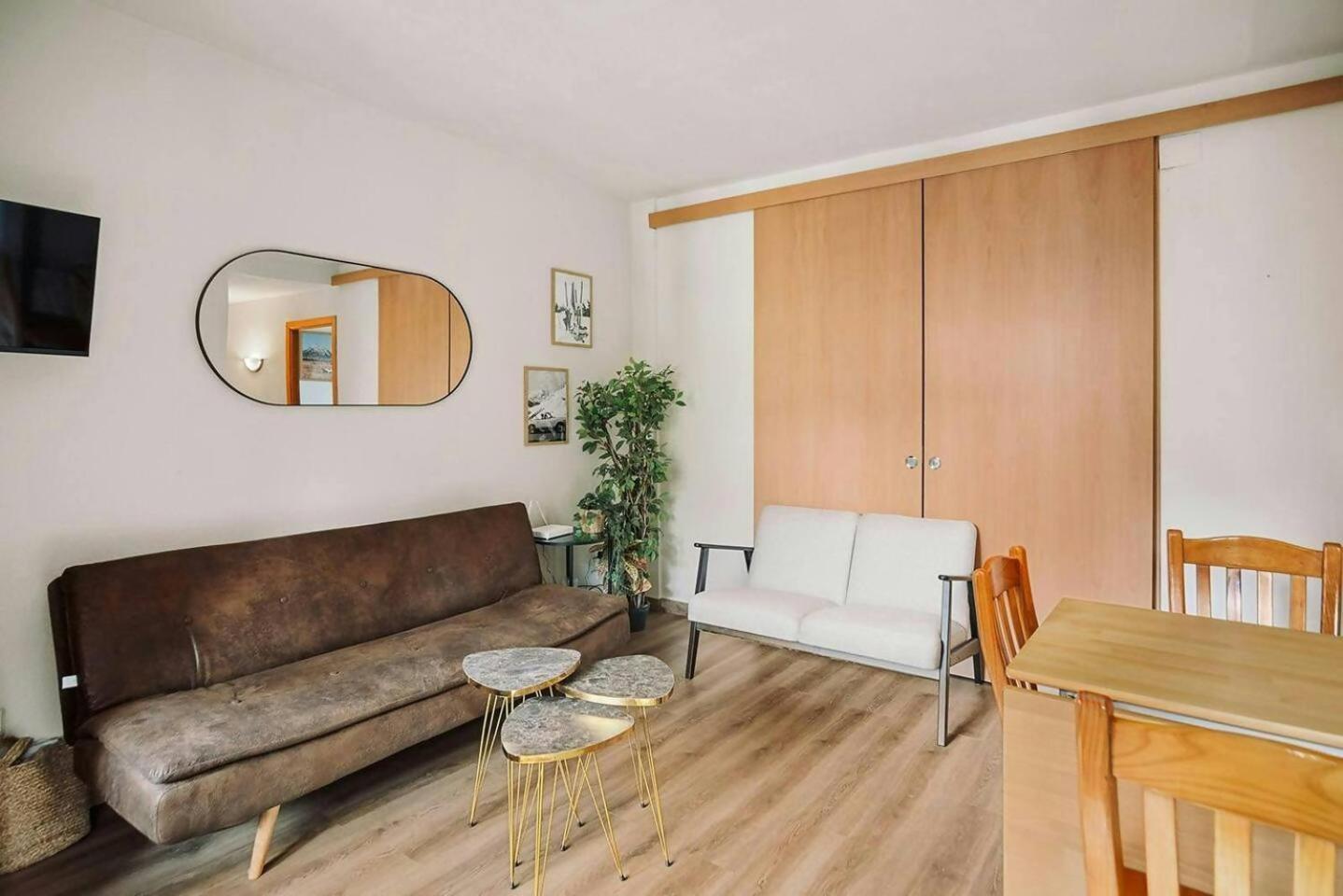 Apartamento La Casita Del Arbol Sallent de Gállego Exterior foto